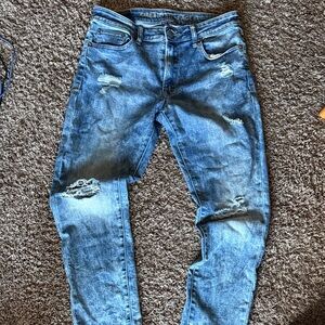 American Eagle Outfitters Men's Distressed Denim Jeans
